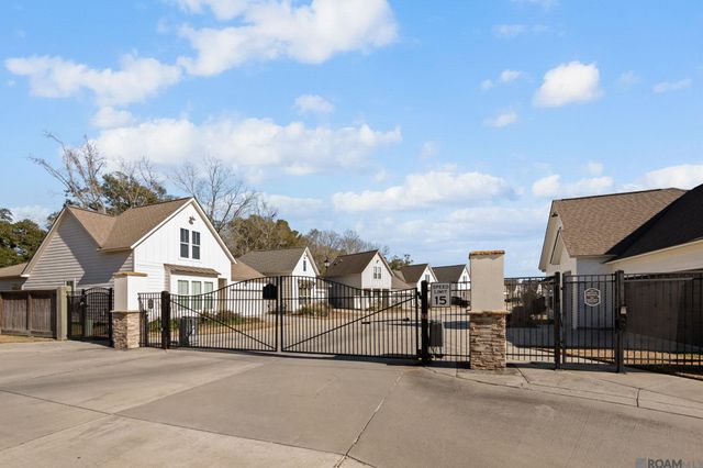 832 Marlstone Dr, Baton Rouge, LA 70810