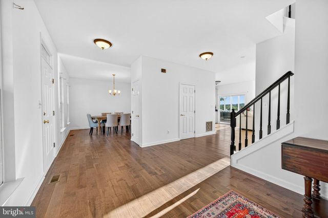 8840 MAPLEVILLE RD, Mount Airy, MD 21771