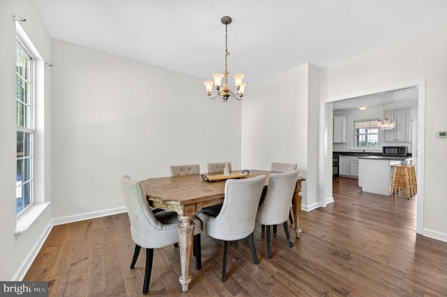 8840 MAPLEVILLE RD, Mount Airy, MD 21771