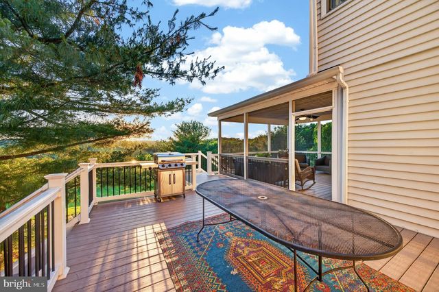 8840 MAPLEVILLE RD, Mount Airy, MD 21771