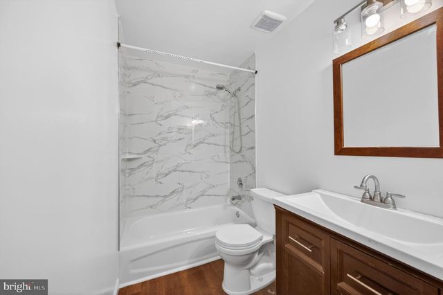 8840 MAPLEVILLE RD, Mount Airy, MD 21771