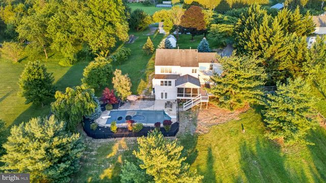 8840 MAPLEVILLE RD, Mount Airy, MD 21771