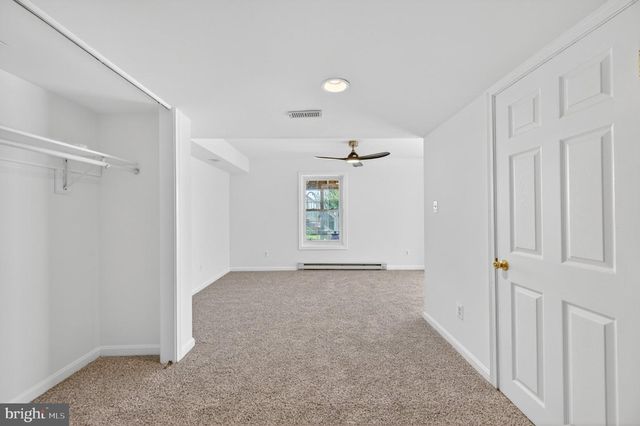 8840 MAPLEVILLE RD, Mount Airy, MD 21771