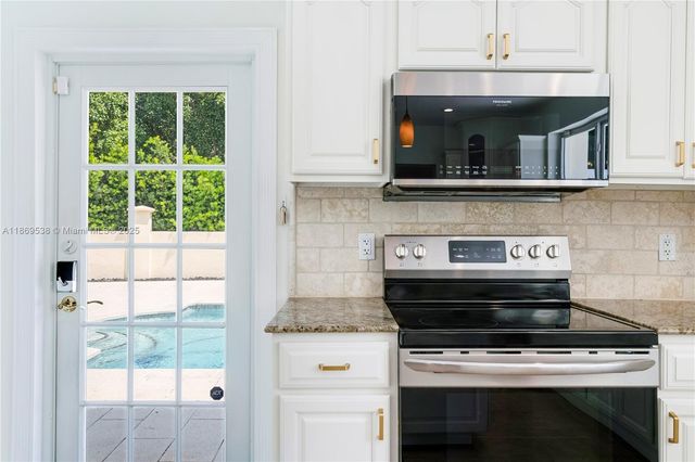 4001 Santa Maria St, Coral Gables, FL 33146