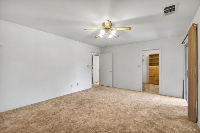325 Oleander Avenue, Lemoore, CA 93245