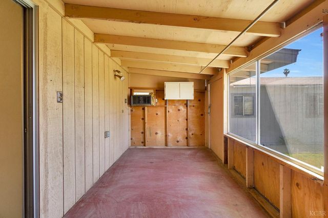 325 Oleander Avenue, Lemoore, CA 93245