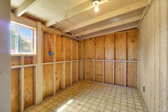 325 Oleander Avenue, Lemoore, CA 93245