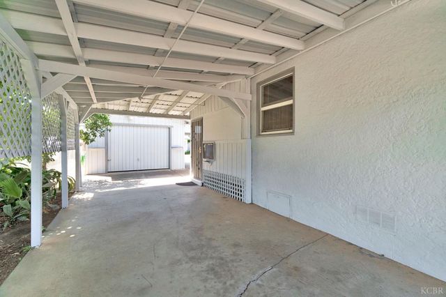 325 Oleander Avenue, Lemoore, CA 93245