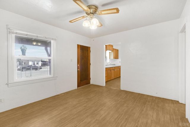 325 Oleander Avenue, Lemoore, CA 93245