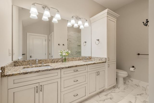 104-108 Hull St 108, Newton, MA 02460