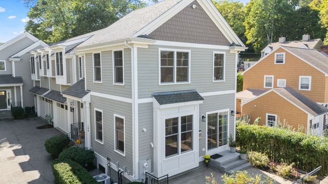 104-108 Hull St 108, Newton, MA 02460