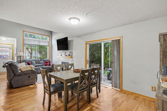 20536 Erin Court 34, Farmington, MN 55024