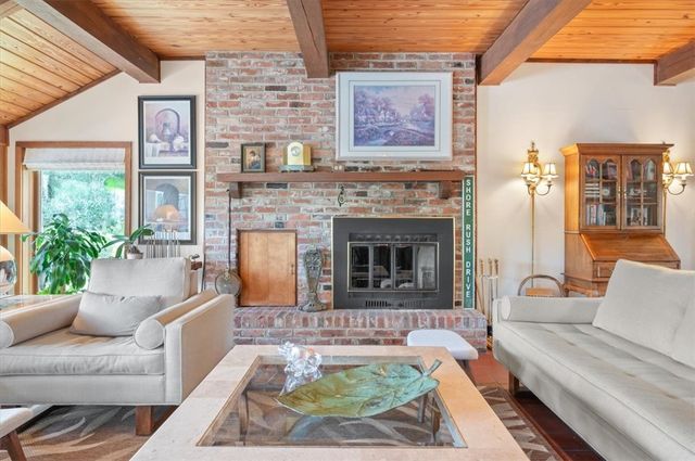 122 Shore Rush Drive, St Simons Island, GA 31522