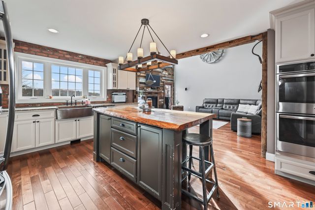 195 Hinman Road, Watertown, CT 06795