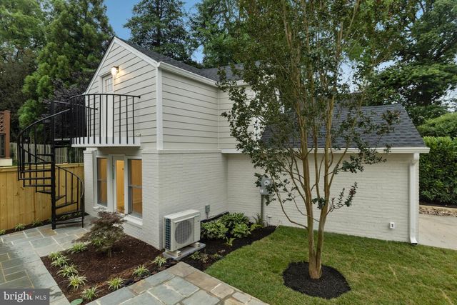 5522 LINCOLN ST, Bethesda, MD 20817