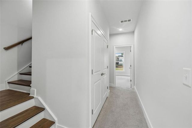 1012 Burnside Drive NW, Atlanta, GA 30318