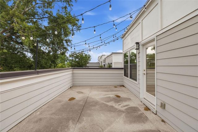 1012 Burnside Drive NW, Atlanta, GA 30318