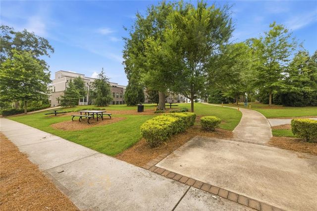 1012 Burnside Drive NW, Atlanta, GA 30318