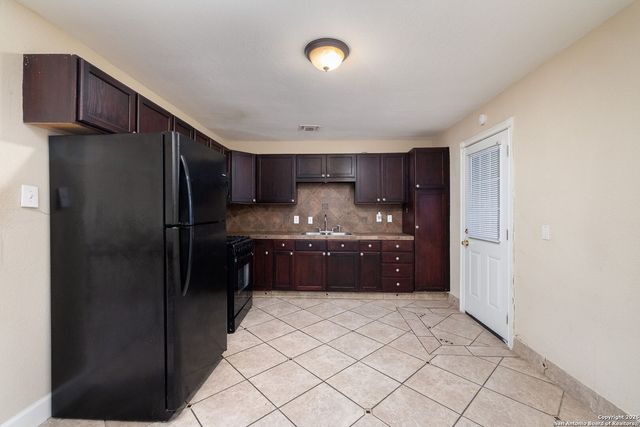 430 Demya, San Antonio, TX 78227