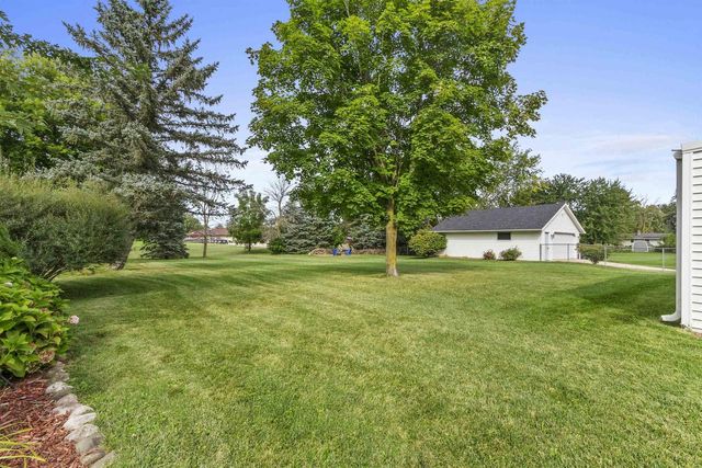3467 GOLF DRIVE, Green Bay, WI 54311