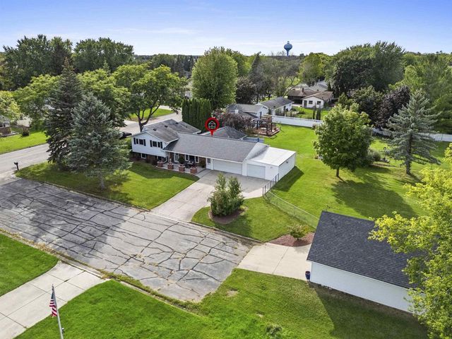 3467 GOLF DRIVE, Green Bay, WI 54311
