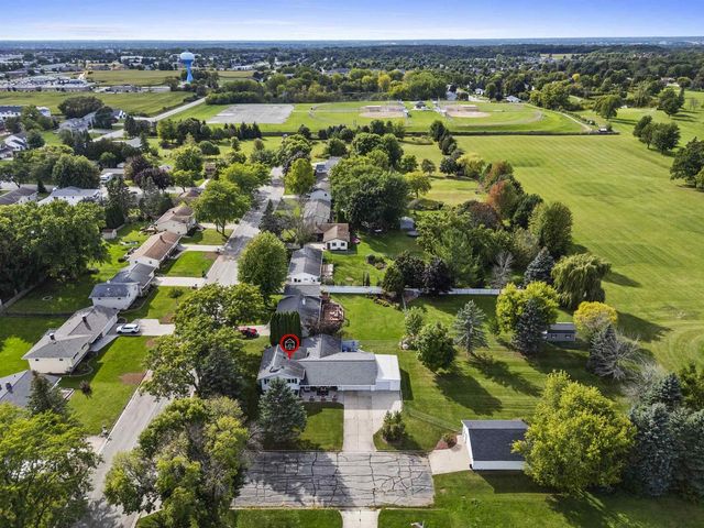 3467 GOLF DRIVE, Green Bay, WI 54311