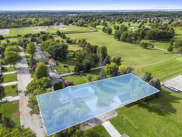 3467 GOLF DRIVE, Green Bay, WI 54311