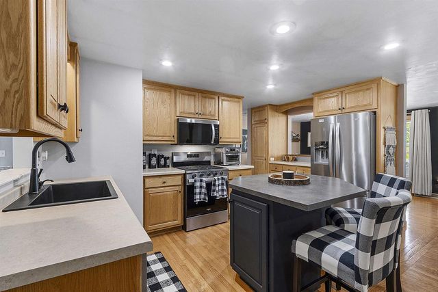 3467 GOLF DRIVE, Green Bay, WI 54311