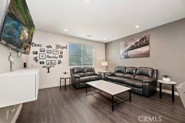 3562 E Moonlight Street, Ontario, CA 91761