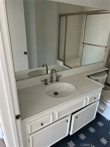 13331 Moorpark Street 110, Sherman Oaks, CA 91423