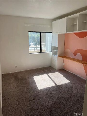 13331 Moorpark Street 110, Sherman Oaks, CA 91423