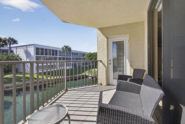 896 N Federal Highway 225, Lantana, FL 33462