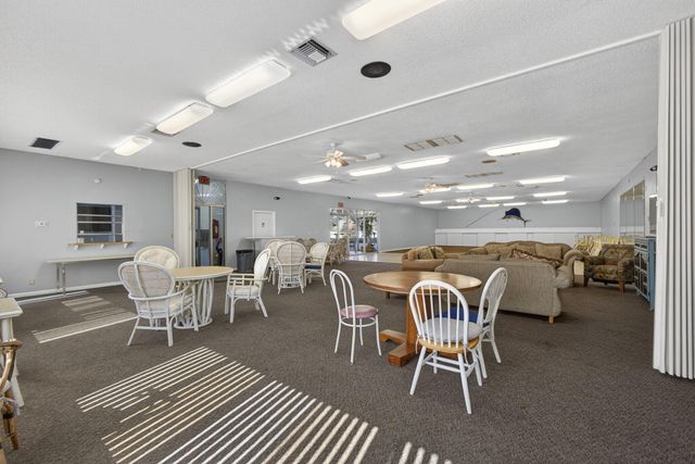 896 N Federal Highway 225, Lantana, FL 33462