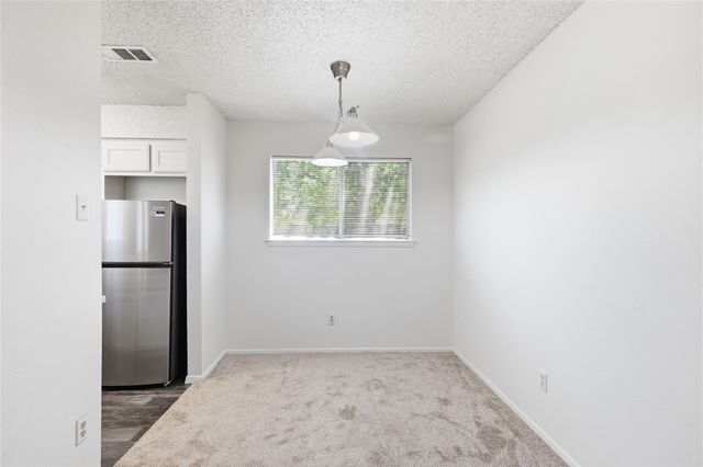 12805 Tomanet TRL B, Austin, TX 78727