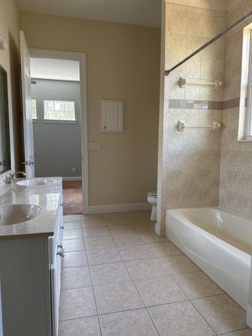 3307 W CORONA STREET, Tampa, FL 33629