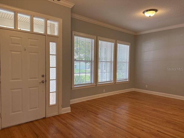 3307 W CORONA STREET, Tampa, FL 33629
