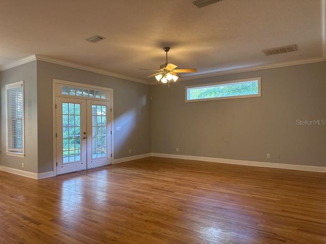 3307 W CORONA STREET, Tampa, FL 33629