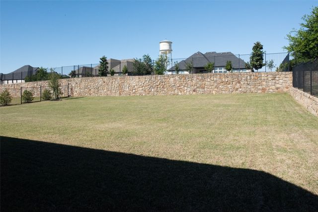 626 Lakeshore Boulevard, Lucas, TX 75002