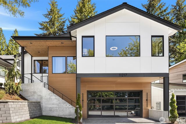 11217 NE 103rd Place, Kirkland, WA 98033