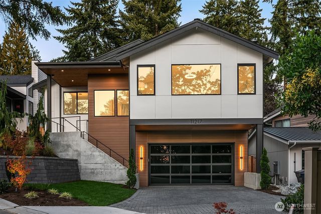 11217 NE 103rd Place, Kirkland, WA 98033
