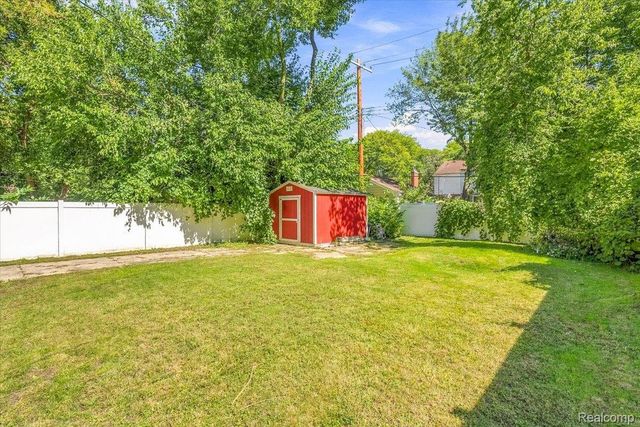15104 Auburn Street, Detroit, MI 48223