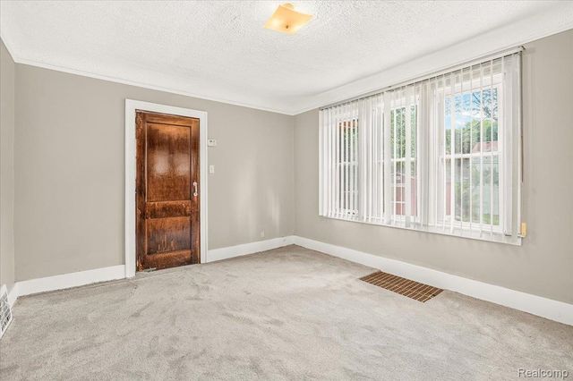 15104 Auburn Street, Detroit, MI 48223