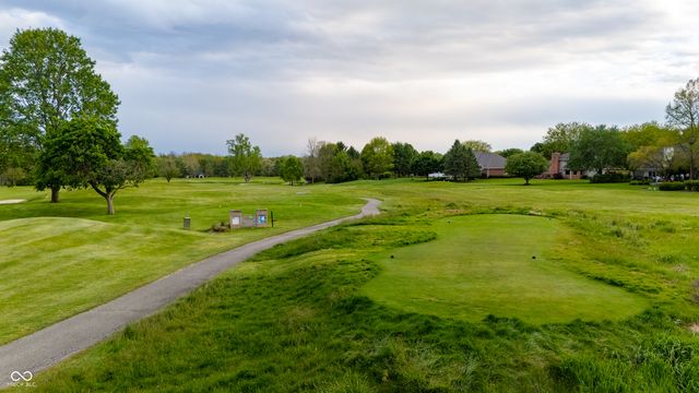 7109 W Saint Andrews Avenue, Yorktown, IN 47396