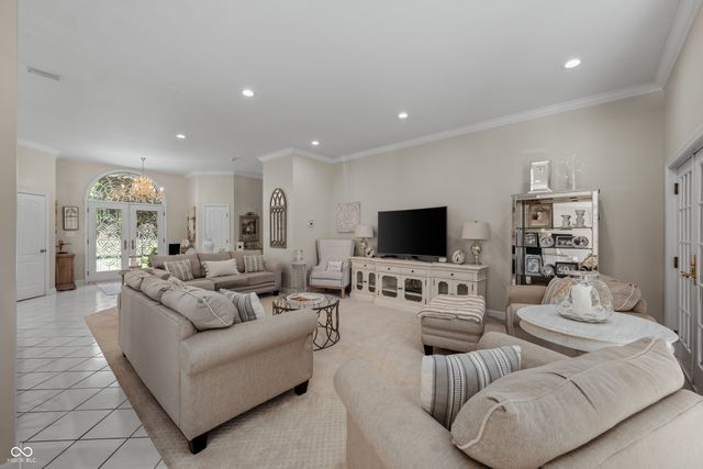 7109 W Saint Andrews Avenue, Yorktown, IN 47396