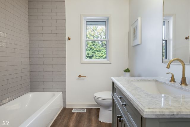 4571 Devon Drive, Indianapolis, IN 46226