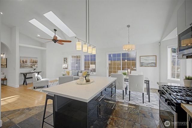 1106 130th Street SE, Everett, WA 98208