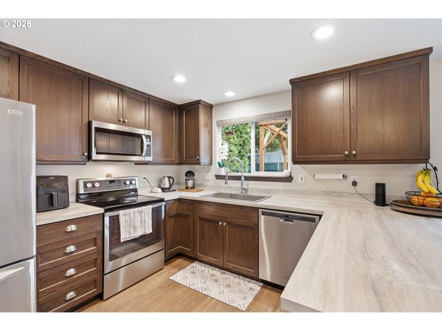 4802 Ne 132ND Pl, Vancouver, WA 98682