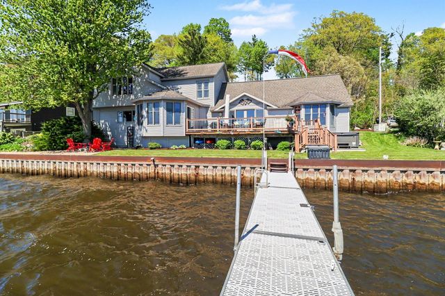 5267 W Monroe Road, Pentwater Twp, MI 49449