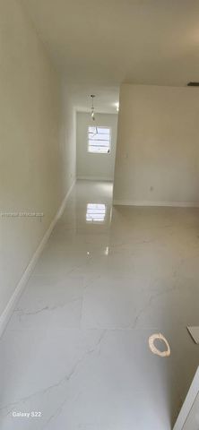 1011 NW 9th St A, Homestead, FL 33030