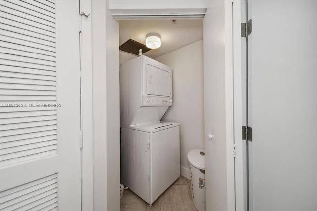 16699 Collins Ave 3009, Sunny Isles Beach, FL 33160